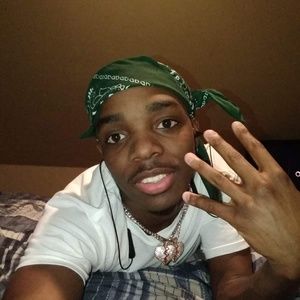 Meet your Posher, Deangelo